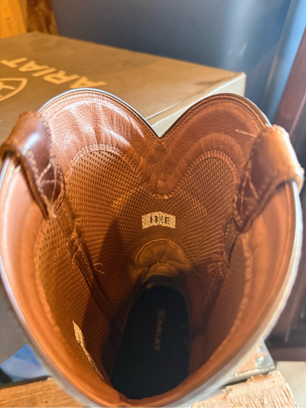 Ariat Brown Leather Western Pull-On Boot - Picture 4 of 5